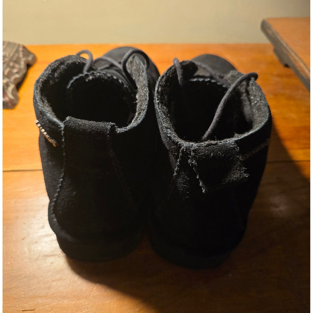 Bearpaw Women's Black Suede Lace Up Chukka Boots Size 11 - Picture 3 of 7